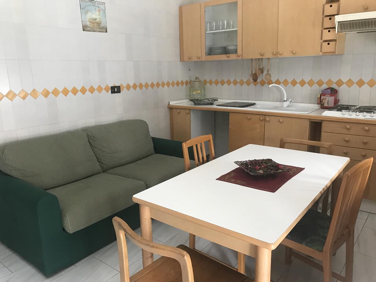 شقة Casa Tiziana نابولي المظهر الخارجي الصورة